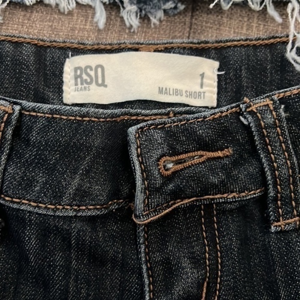 RSQ & Candie’s Jean Shorts - Picture 5 of 6